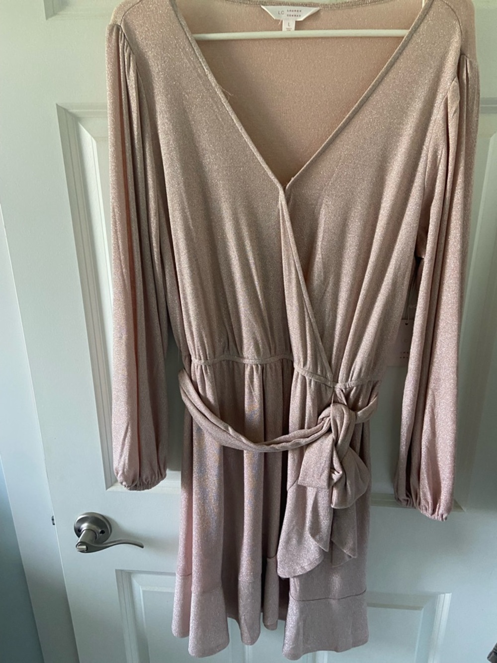 LC Lauren Conrad Blush Knit Top
